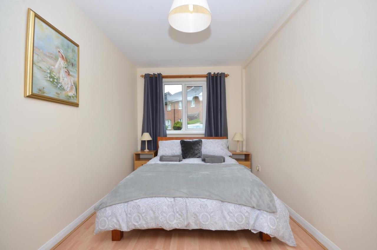 Bright Stylish 2 Bedroom Garden Apartment South Belfast Close To Everything Eksteriør billede